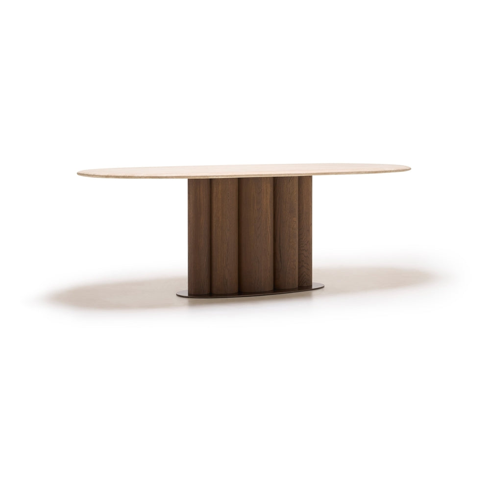 Table à manger ovale en travertin chêne biologique avec base lisse sans bord pour salle à manger